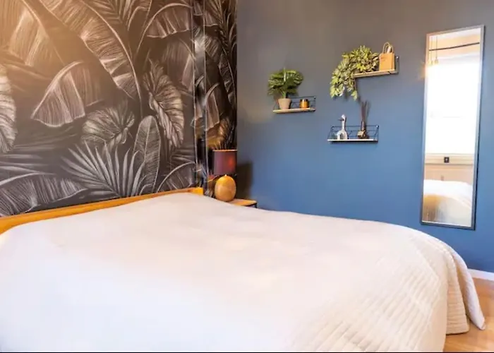 Design Apartment Im Zentrum Von Nienburg!